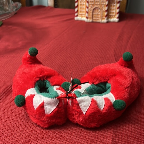 Baby Booties - Picture 9 of 12